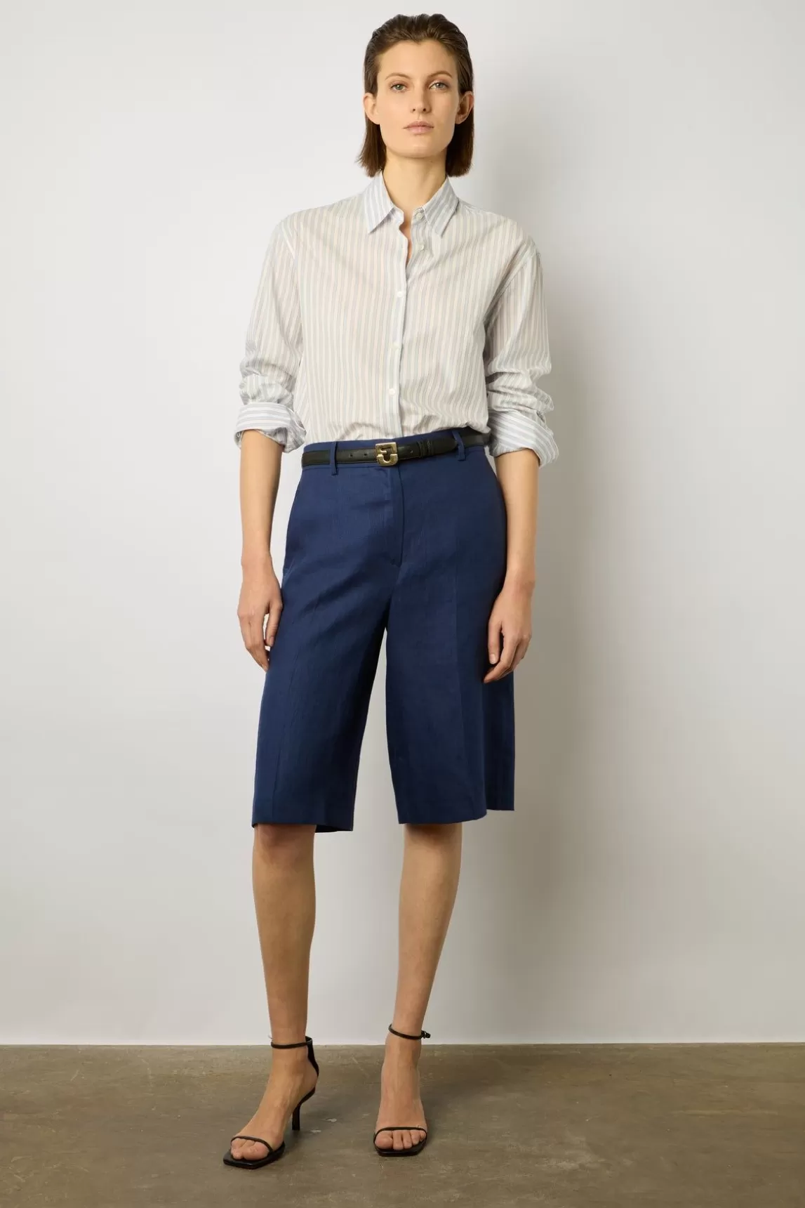 Gerard Darel Bermuda De Tailleur En Lin Encre - Celenn Best