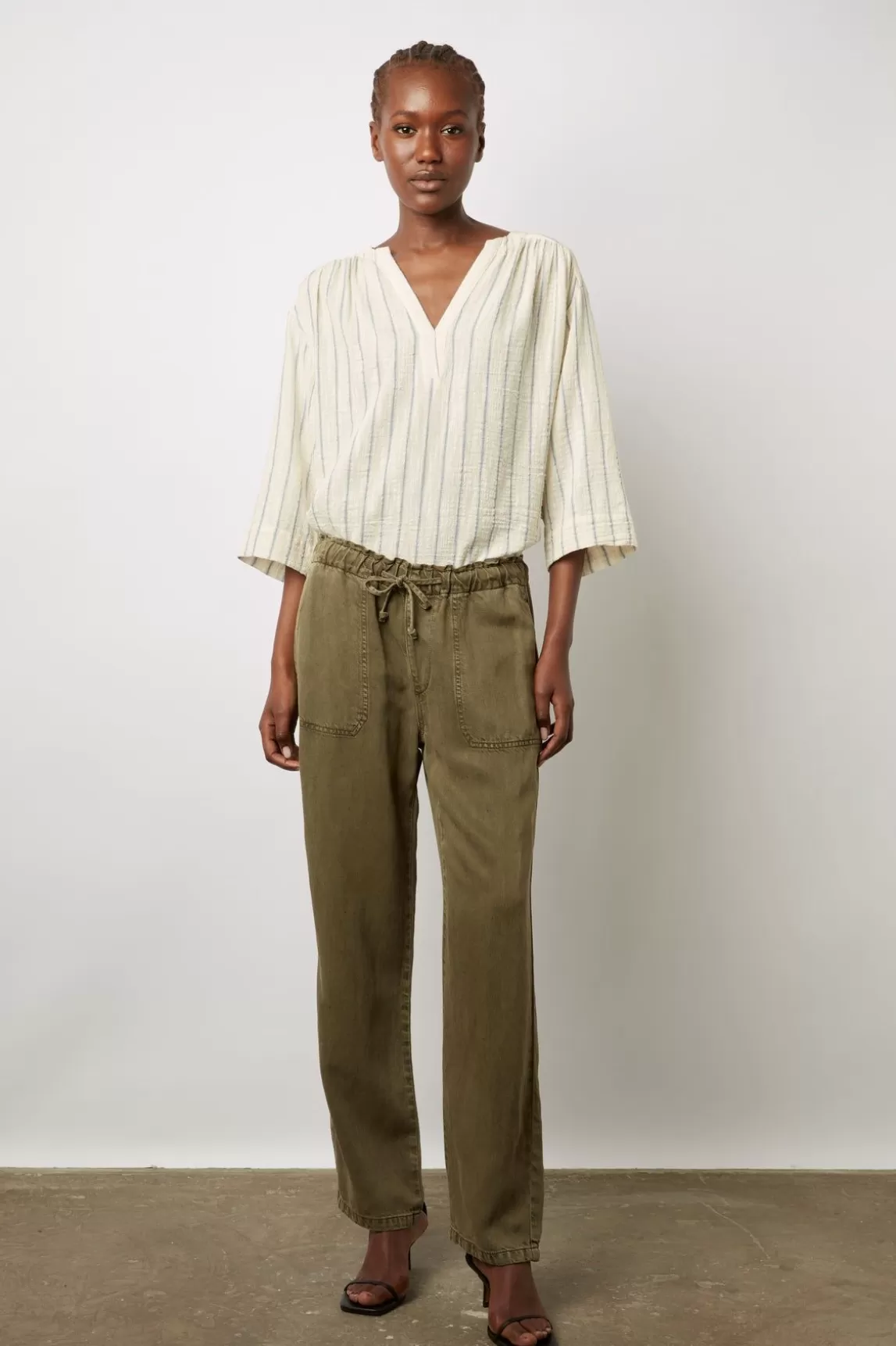 Gerard Darel Blouse Rayee En Coton Ecru - Annalisa Best Sale