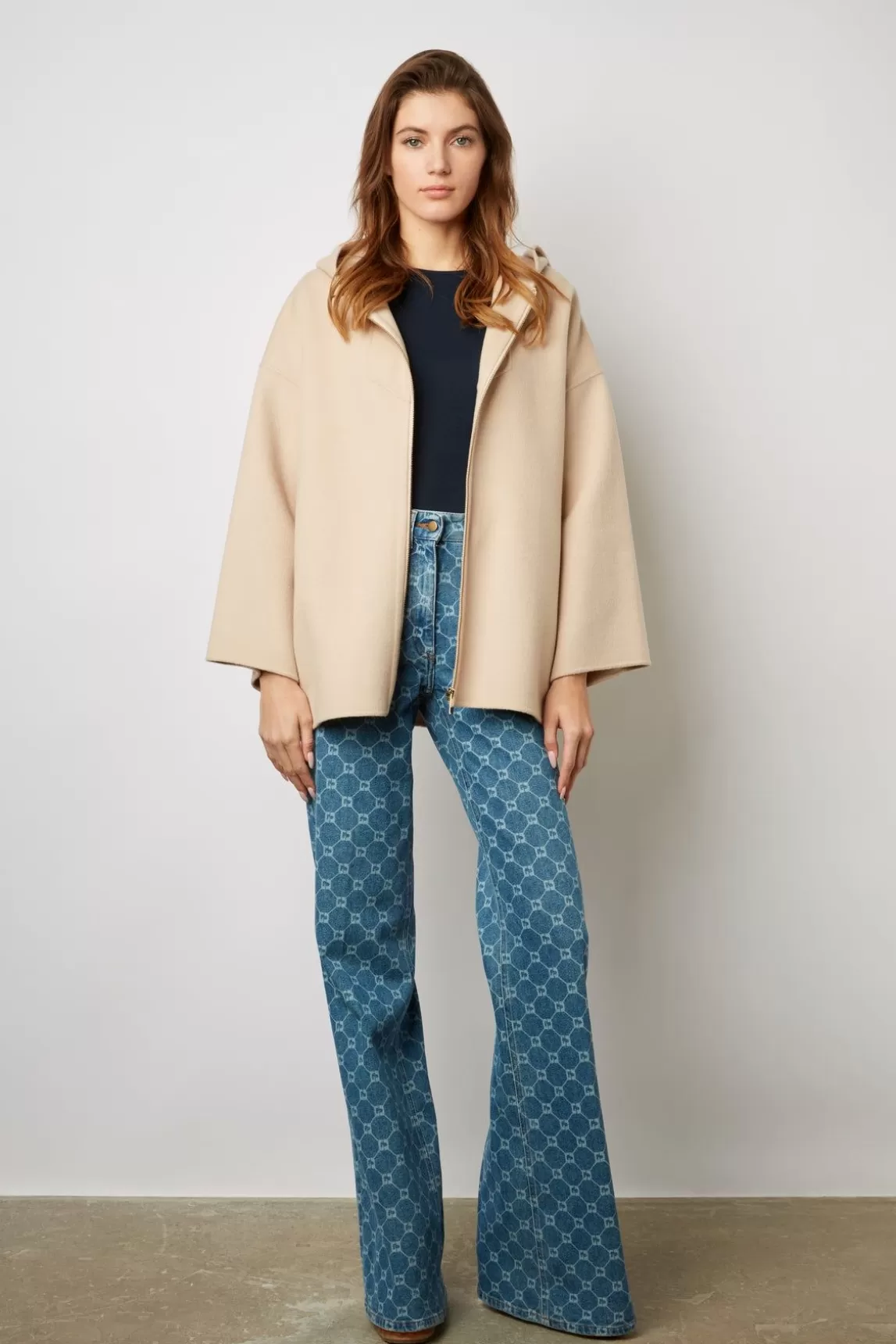 Gerard Darel Cape En Laine Double Face Sable - Nesrynn New