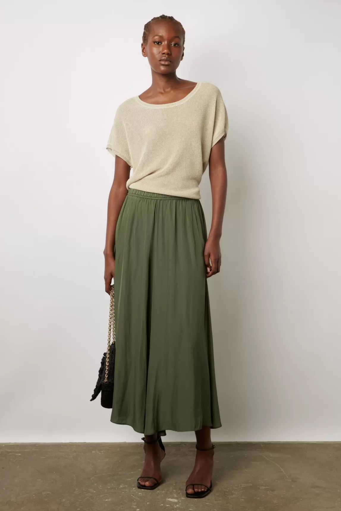 Gerard Darel Jupe Midi En Satin Plisse Kaki - Denisa Hot