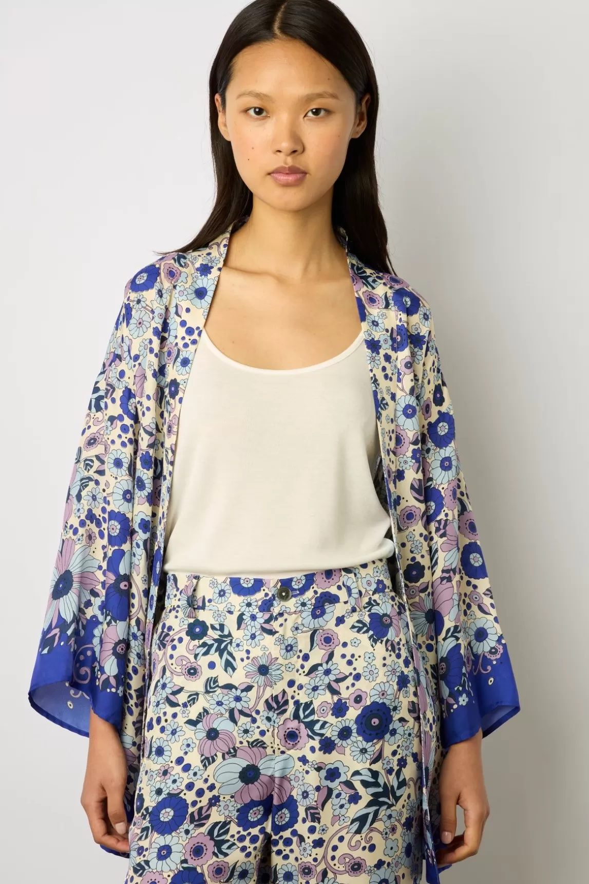 Gerard Darel Pantalon Satine A Fleurs Naturel - Carmel Best