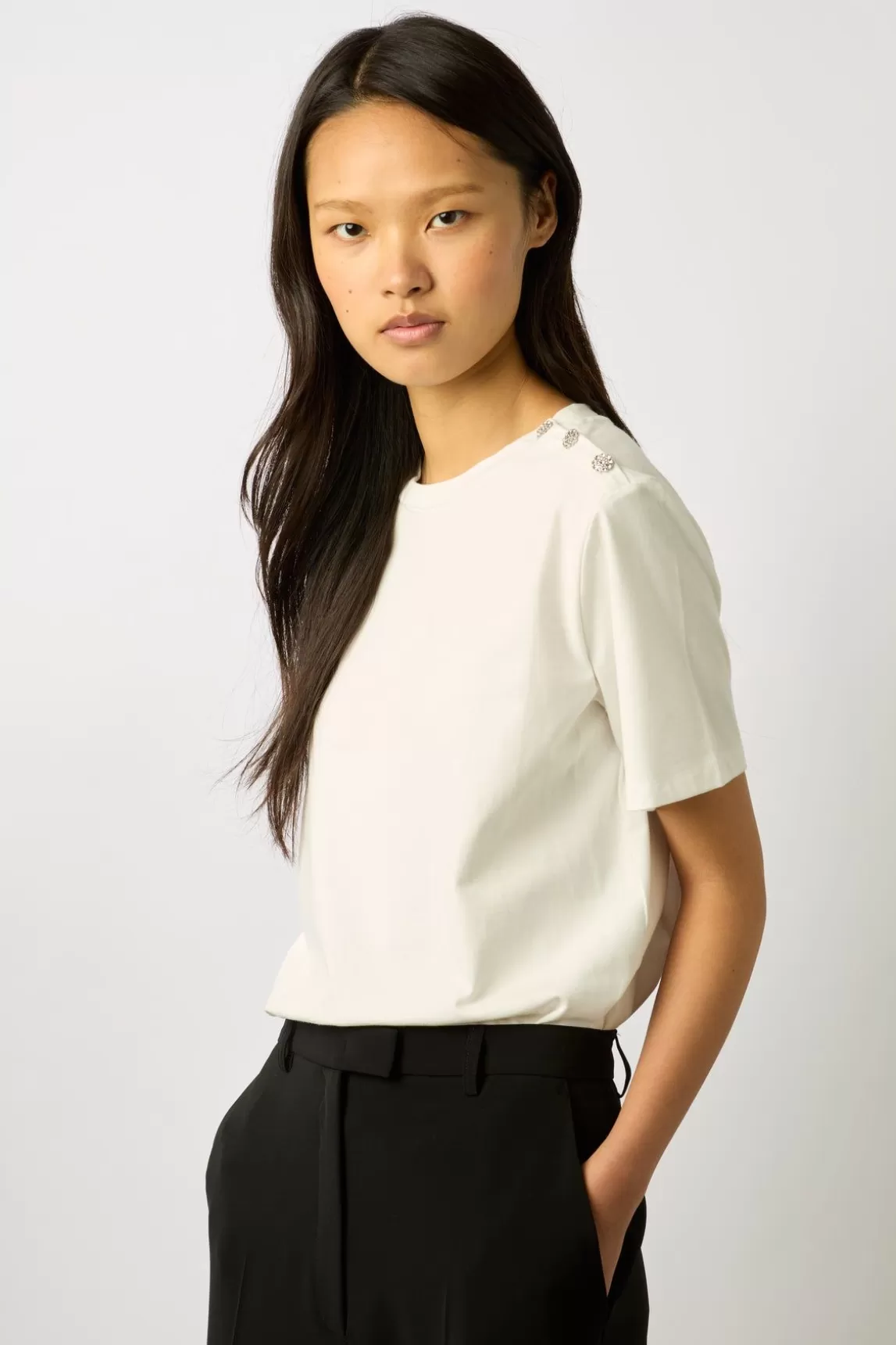 Gerard Darel Tshirt A Boutons Strass Ecru - Myrtha Outlet