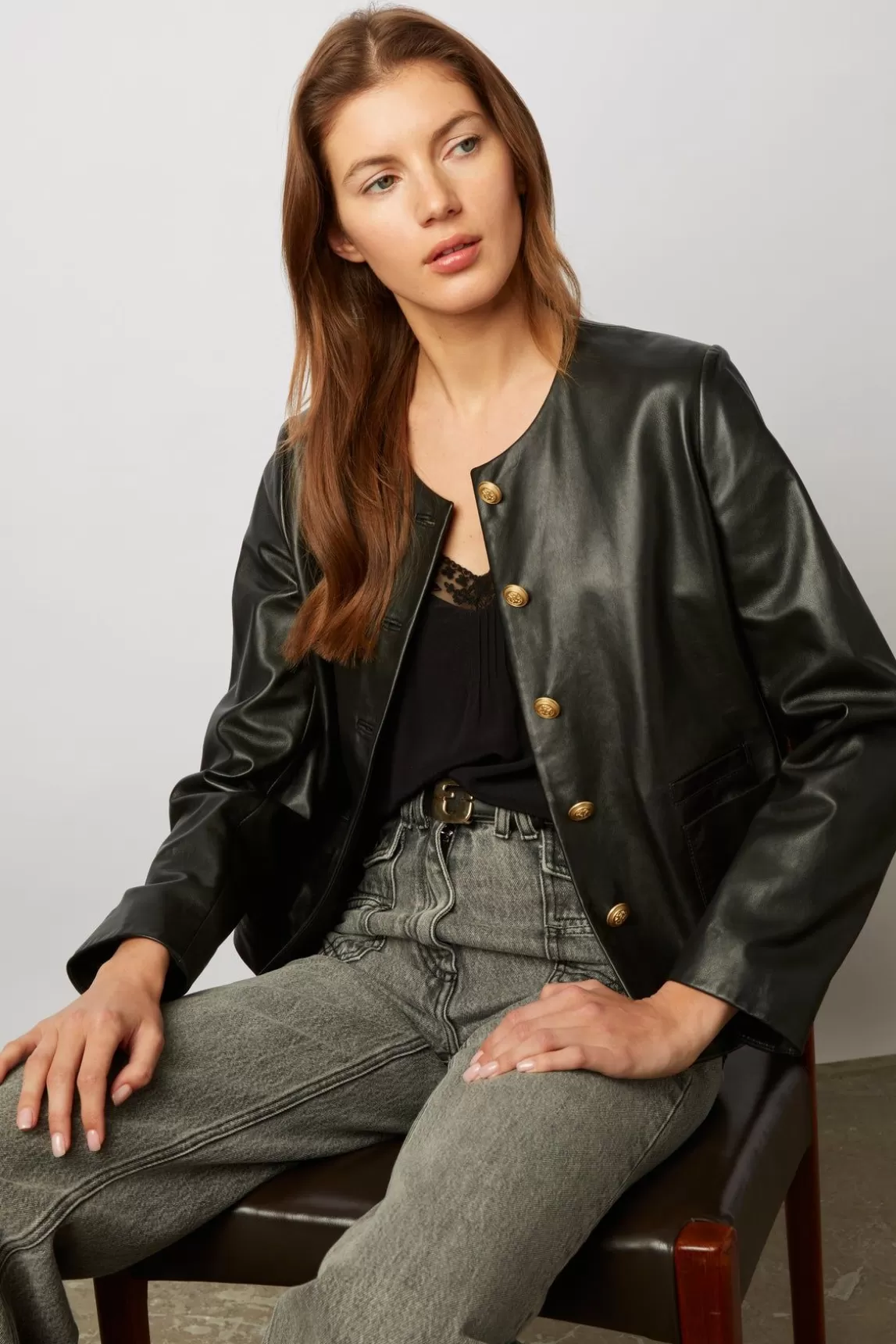 Gerard Darel Veste Courte En Cuir D'Agneau Plonge - Najya Hot